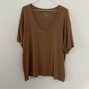 American Eagle Outfitters Women's Brown V-Neck Short Sleeve Tee